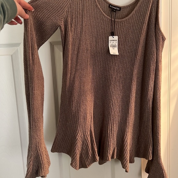 Express long sleeve open shoulder sweater - Picture 4 of 4